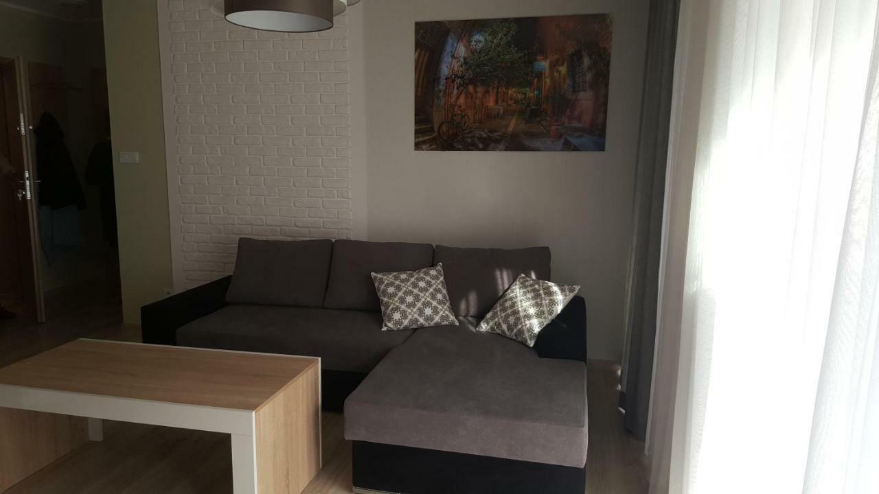 Wroclaw Apartamenty Kepa Mieszczanska Exteriör bild