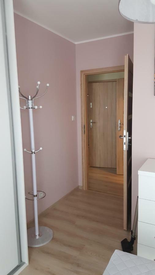 Wroclaw Apartamenty Kepa Mieszczanska Exteriör bild