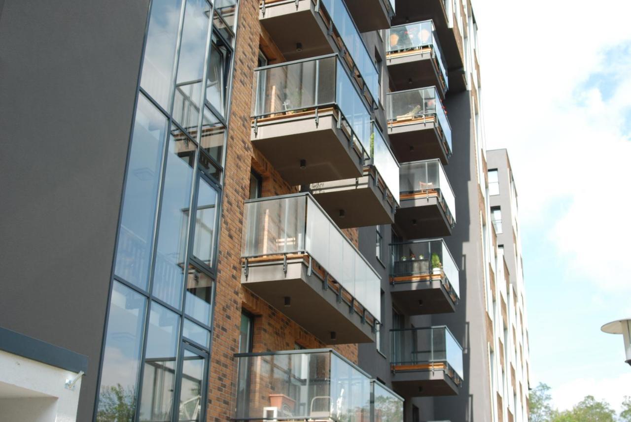 Wroclaw Apartamenty Kepa Mieszczanska Exteriör bild